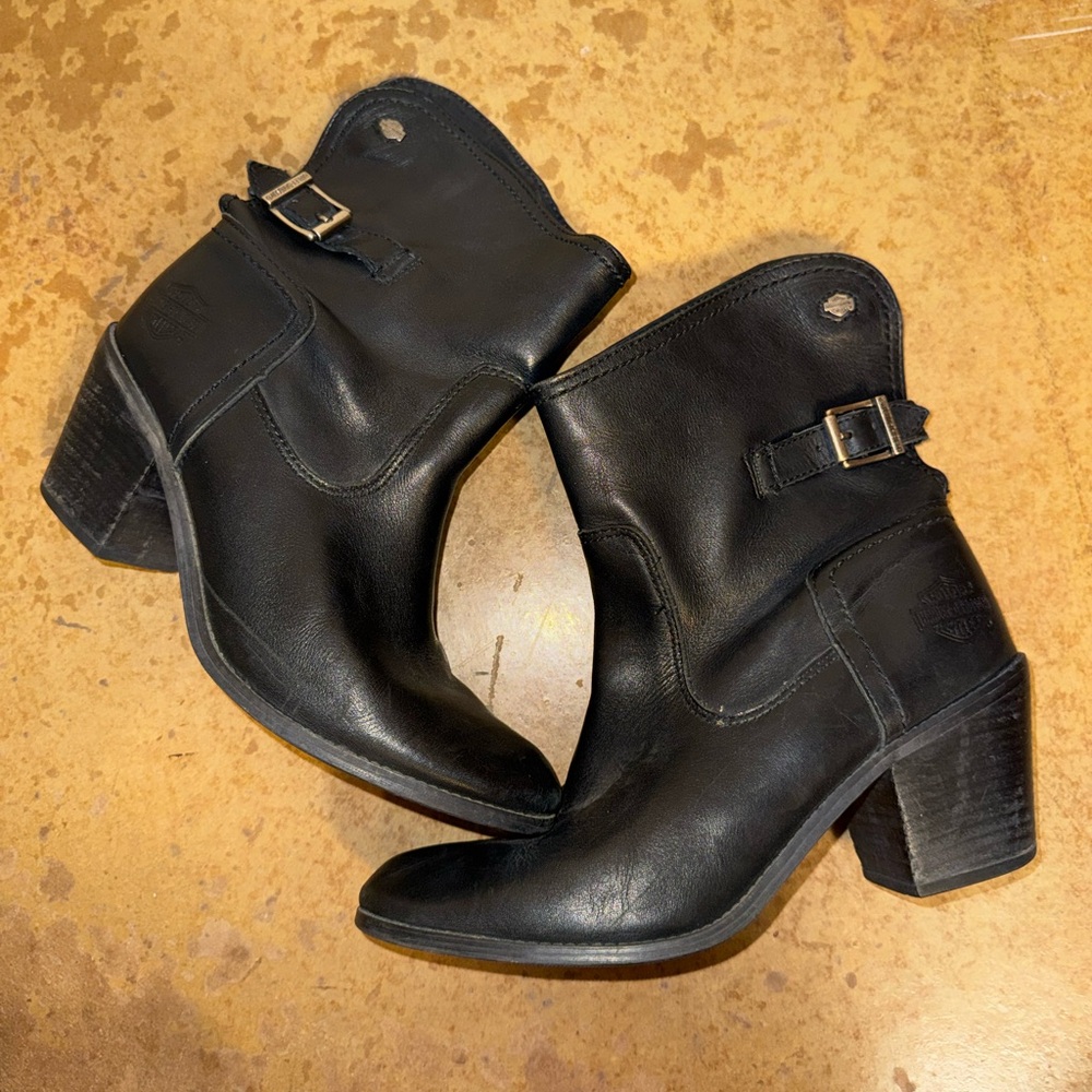 Harley-Davidson Pampas black leather women's heeled buckle ankle boots 8.5